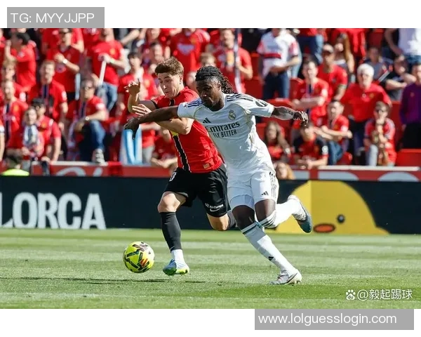 世界杯惊天逆转皇马与利物浦战成平局绝杀瞬间震撼全场历史冷门再现