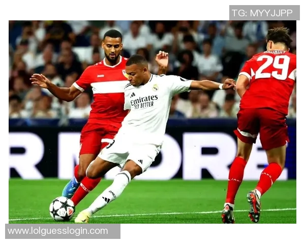 中超精彩对决阿森纳大胜巴黎圣日耳曼神奇扑救引发全场狂欢